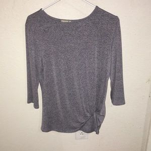 A stretchy half sleeve shirt never worn